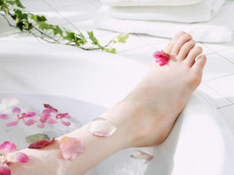 Best Fruit scrub Packs for Hand and Foot Best Fruit scrub Packs for Hand and Foot