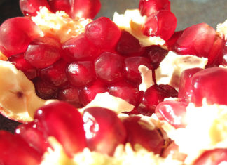 How to say Pomegranate in