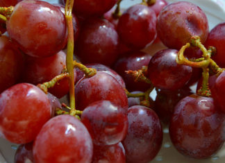 24 Top Health Benefits of Grapes