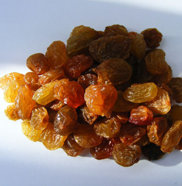 List of Fruits and Fruits Iron Content